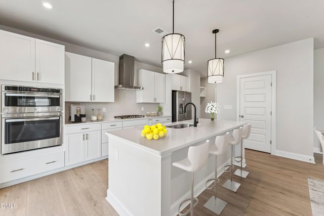 3326 Jeter James Way, Apex, NC 27523