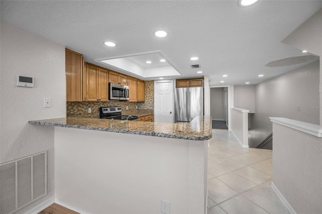 9852 INDIAN KEY TRAIL 71, Seminole, FL 33776