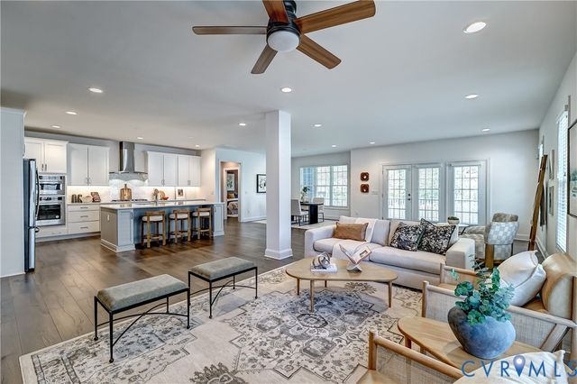 12440 N Crossing Dr, Richmond, VA 23103