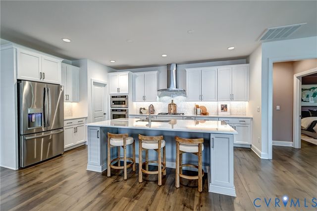 12440 N Crossing Dr, Richmond, VA 23103