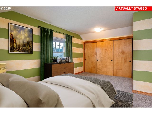 8265 N FISKE Ave, Portland, OR 97203