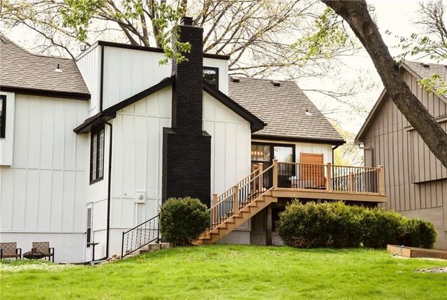 3510 NE Kingwood Place, Lee's Summit, MO 64064