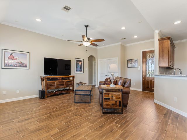 9723 Highland Pointe Drive, Needville, TX 77461