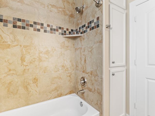 9723 Highland Pointe Drive, Needville, TX 77461