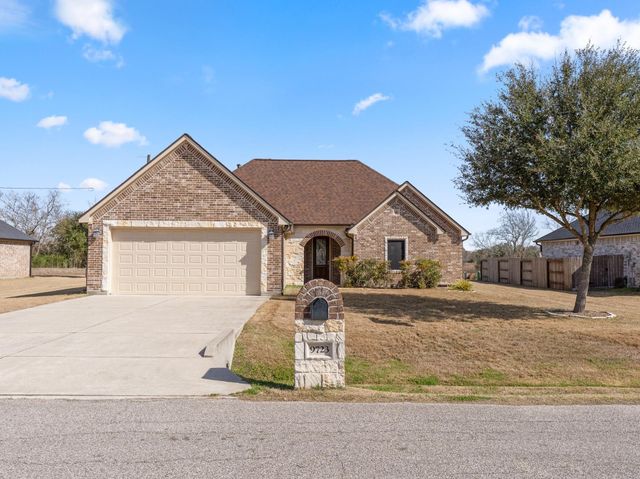 9723 Highland Pointe Drive, Needville, TX 77461