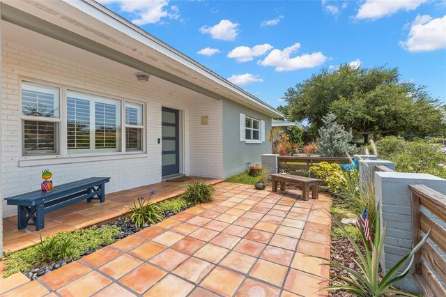 805 WELLINGTON DRIVE, Clearwater, FL 33764