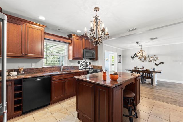 805 WELLINGTON DRIVE, Clearwater, FL 33764