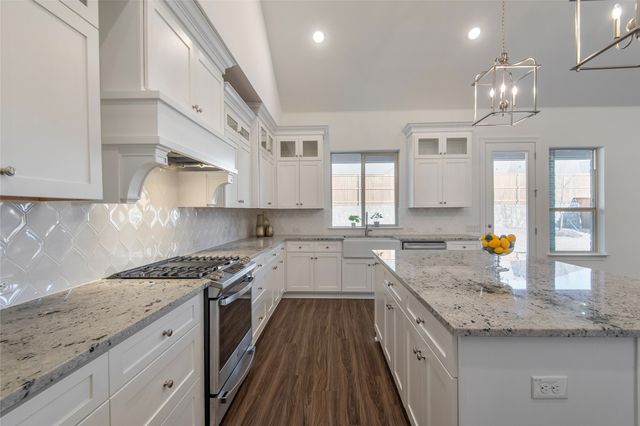 4120 Hollandwood Drive, Mckinney, TX 75071