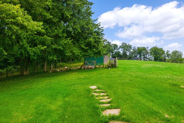 151 Kennedy Bridge Road, Lancaster, KY 40444