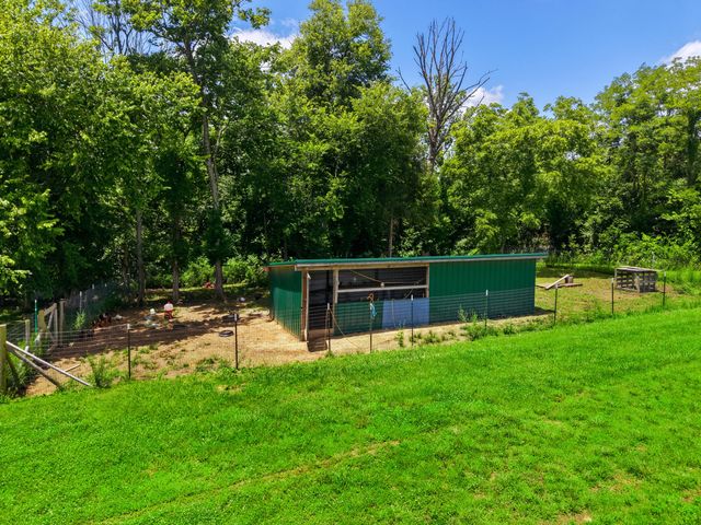151 Kennedy Bridge Road, Lancaster, KY 40444