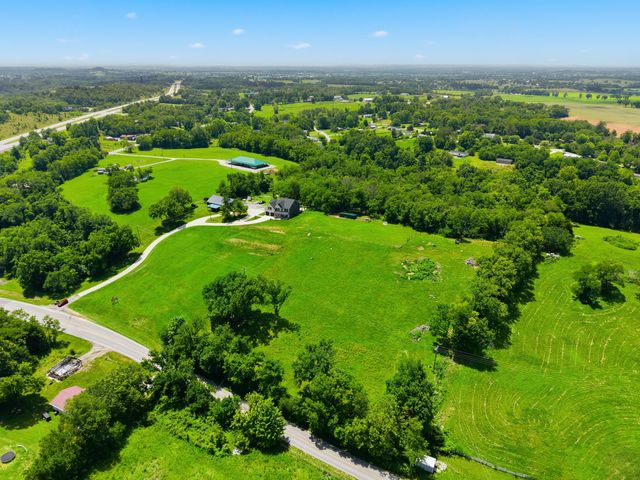151 Kennedy Bridge Road, Lancaster, KY 40444