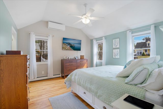 20 Cornhill Road, Teaticket, MA 02536