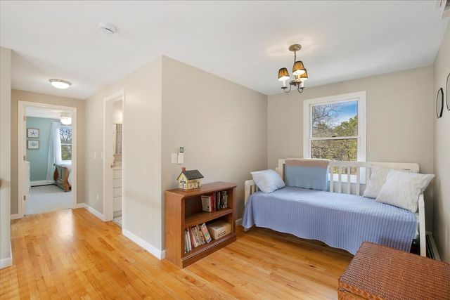 20 Cornhill Road, Teaticket, MA 02536