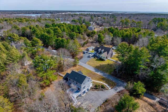 20 Cornhill Road, Teaticket, MA 02536