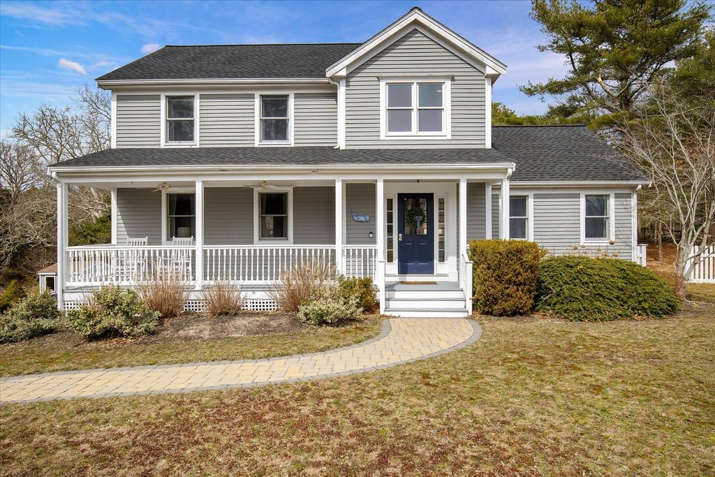 20 Cornhill Road, Teaticket, MA 02536