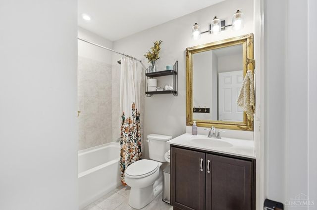 4354 Highland Green Drive, Mason, OH 45040