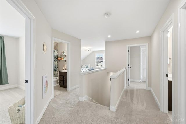 4354 Highland Green Drive, Mason, OH 45040