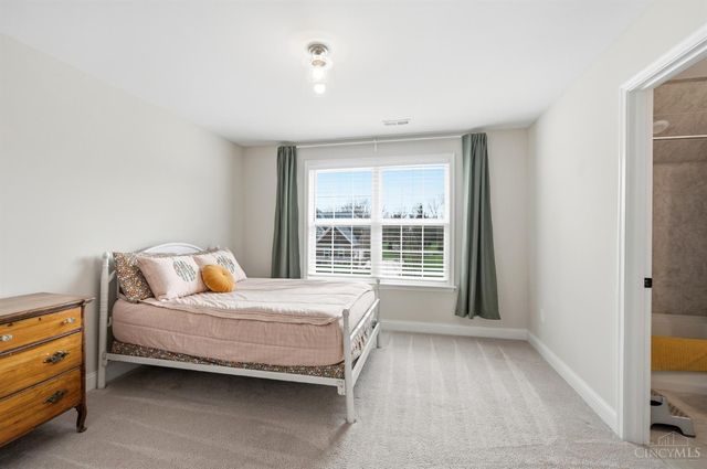 4354 Highland Green Drive, Mason, OH 45040