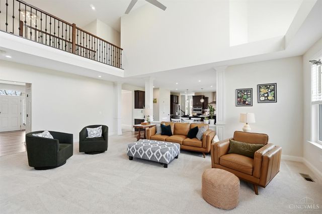 4354 Highland Green Drive, Mason, OH 45040