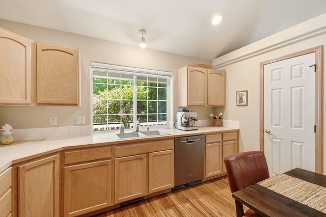 826 N Malvern Rd, Liberty Lake, WA 99019