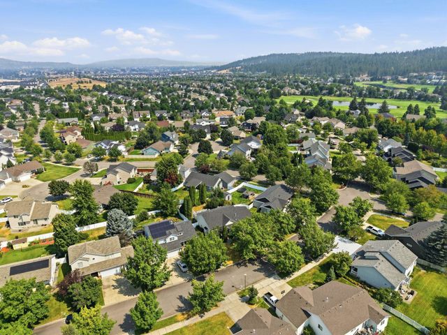 826 N Malvern Rd, Liberty Lake, WA 99019