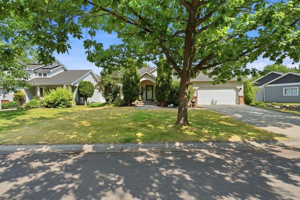 826 N Malvern Rd, Liberty Lake, WA 99019 photo 2