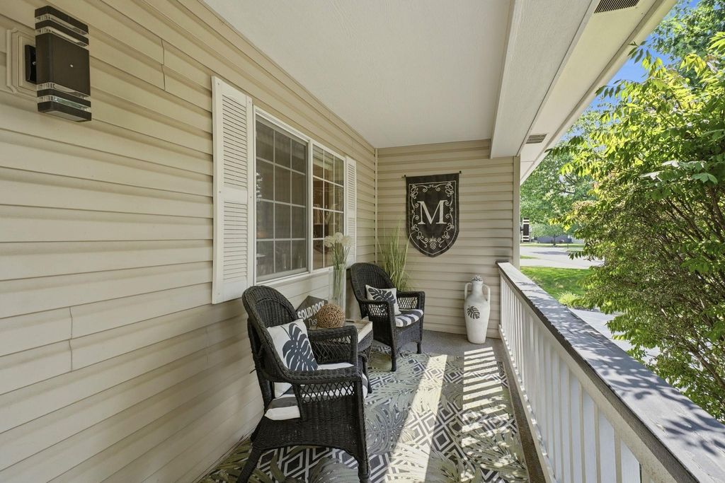 826 N Malvern Rd, Liberty Lake, WA 99019 photo 4