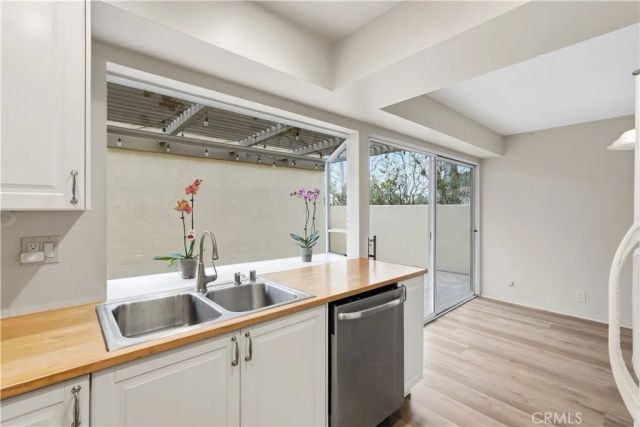 2225 Vista Huerta, Newport Beach, CA 92660