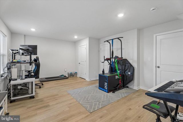 46 CONTINENTAL WAY, Bridgeport, PA 19405