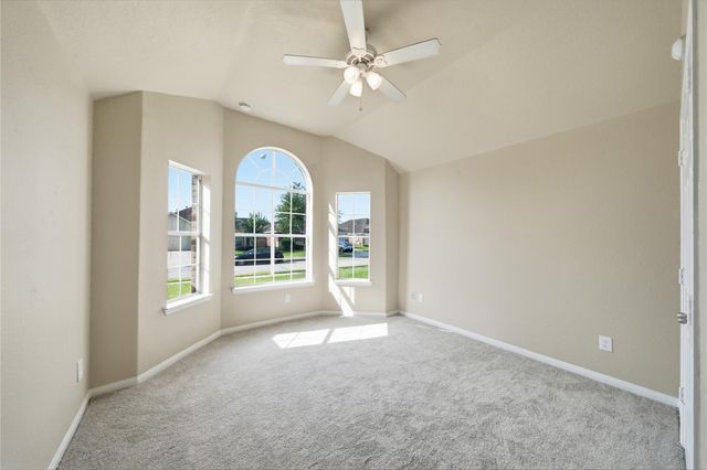1118 Lasso Court, Alvin, TX 77511