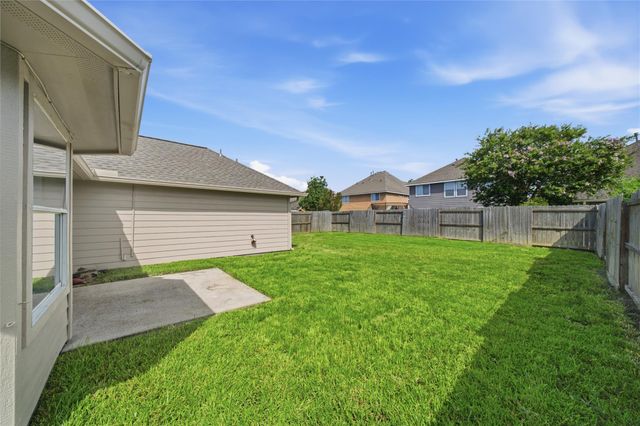 1118 Lasso Court, Alvin, TX 77511