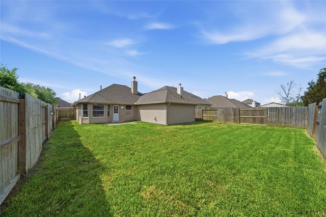 1118 Lasso Court, Alvin, TX 77511