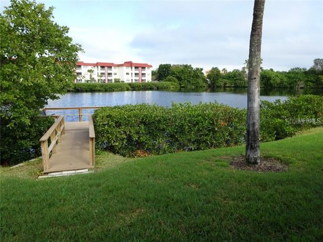4570 OVERLOOK DR NE 283, St Petersburg, FL 33703