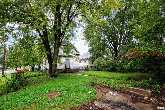 500 E MAYWOOD Avenue, Peoria, IL 61603