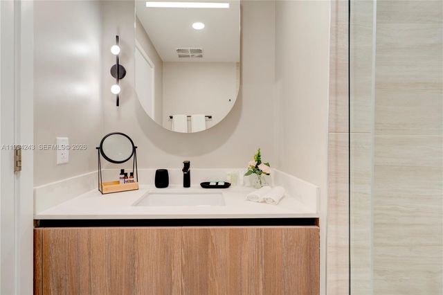 580 72nd St 1708, Miami Beach, FL 33141