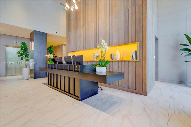 580 72nd St 1708, Miami Beach, FL 33141