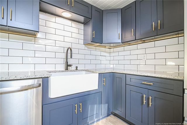 6415 Rutherglen Drive, Fayetteville, NC 28304