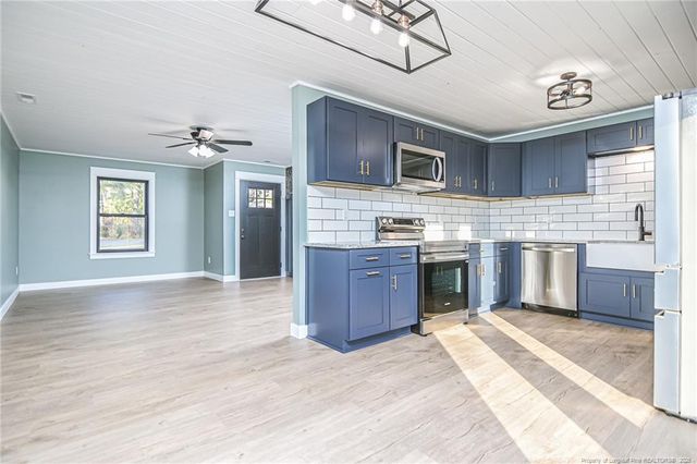 6415 Rutherglen Drive, Fayetteville, NC 28304