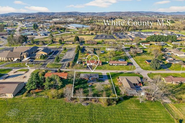 117 Gillen Dr, Sparta, TN 38583