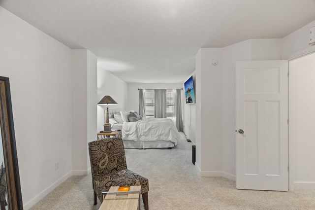 3040 Cedar Street, Little Canada, MN 55117