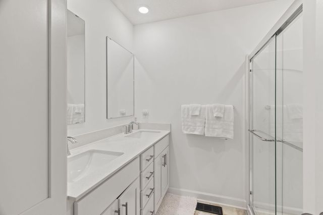 3040 Cedar Street, Little Canada, MN 55117