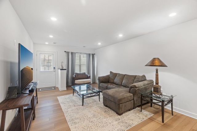 3040 Cedar Street, Little Canada, MN 55117