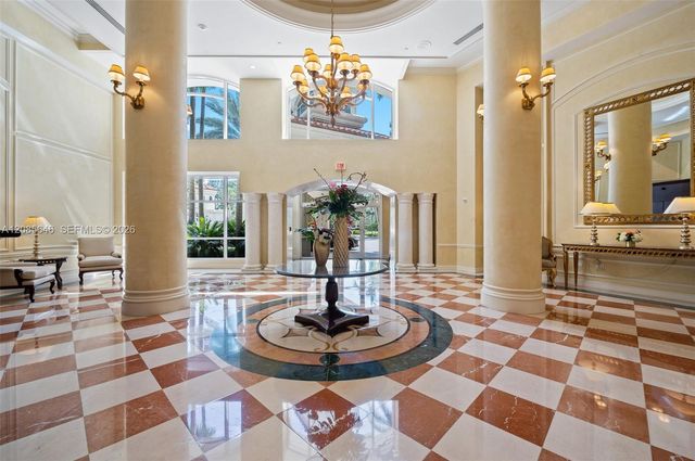 20000 E Country Club Drive 314, Aventura, FL 33180