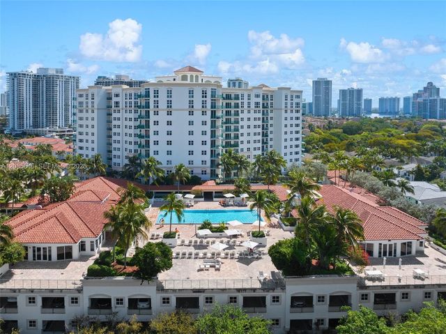 20000 E Country Club Drive 314, Aventura, FL 33180