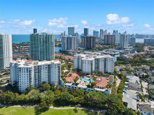 20000 E Country Club Drive 314, Aventura, FL 33180