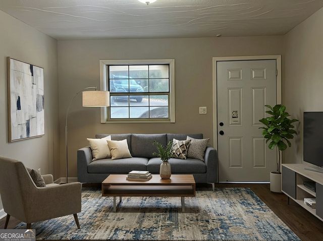 3521 Fairlane Court NW, Atlanta, GA 30331