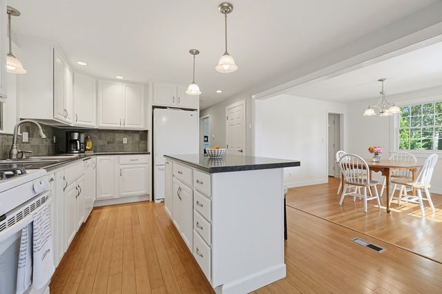 80 Pearl Street, Holliston, MA 01746