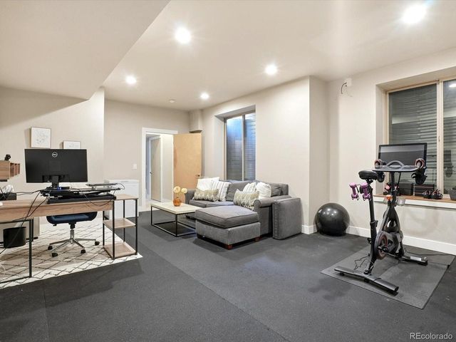 1737 S Pennsylvania St, Denver, CO 80210