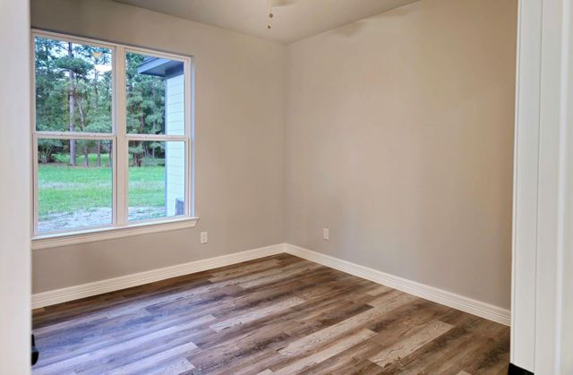 20 Lazy Springs, Trinity, TX 75862