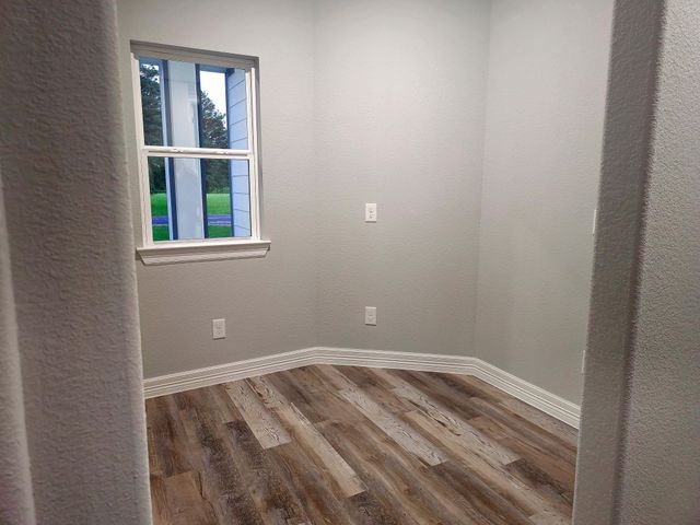 20 Lazy Springs, Trinity, TX 75862